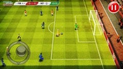 Striker Soccer Euro 2012 Pro screenshot 3