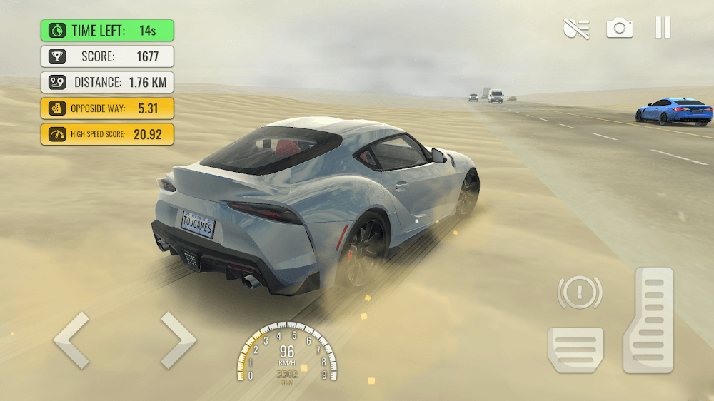 Screenshot of Traffic Racer Pro, image 5