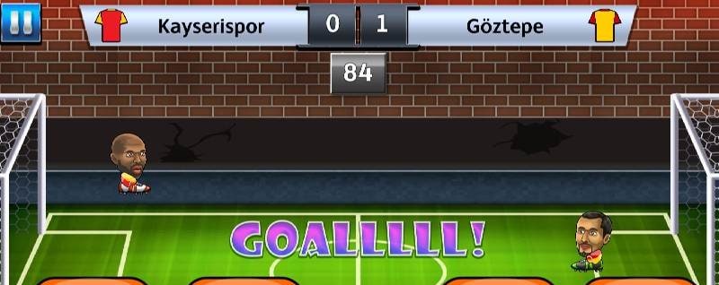 Head Football - Super League gameplay screenshot 1