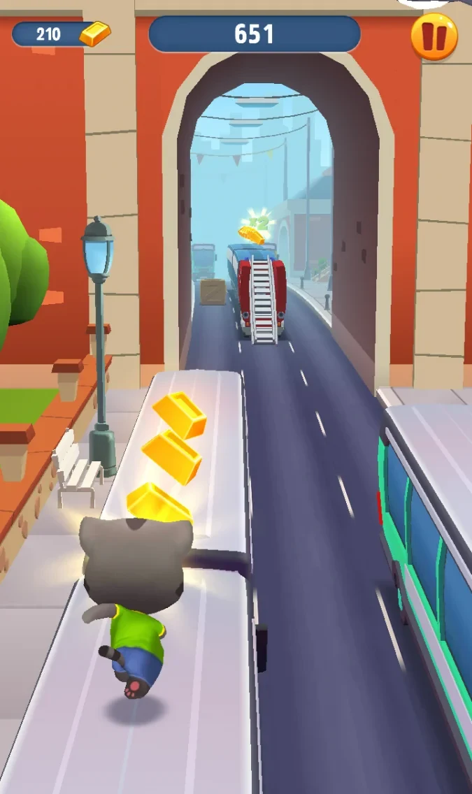 Talking Tom Gold Run screenshot 6